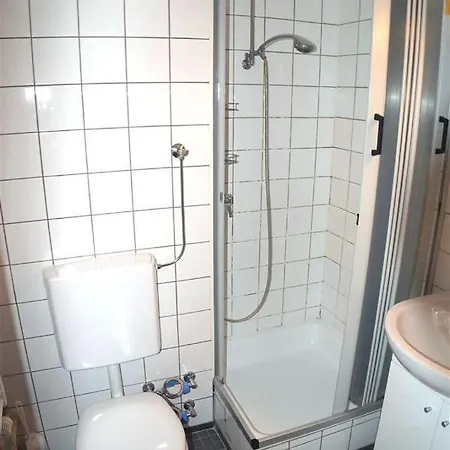 Ferienwohnung-k-2-12-0k0212 *